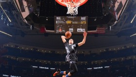 bet365-王者归来，德约科维奇战术焕新，首秀燃爆法国主场